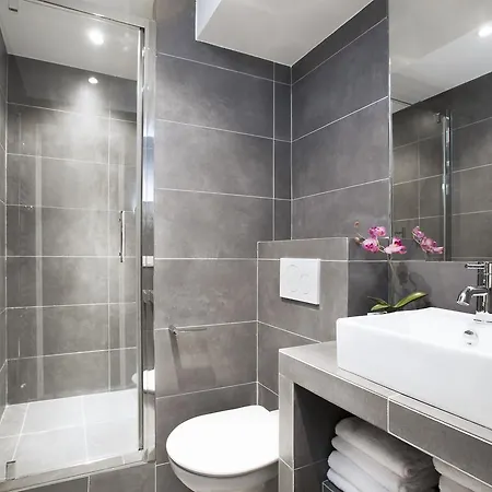 Apartment Livinparis - Luxury 3 Bedrooms Grands-boulevards I *