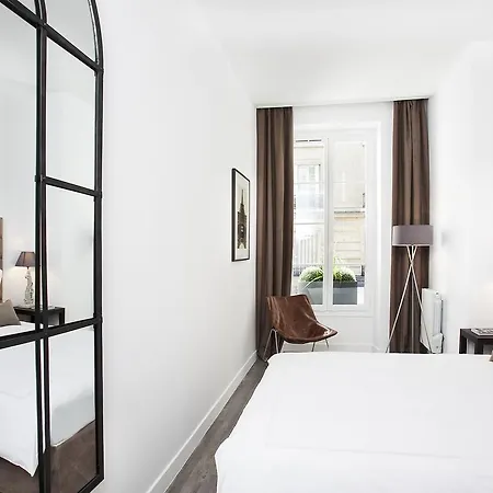 Livinparis - Luxury 3 Bedrooms Grands-boulevards I Apartment Paris