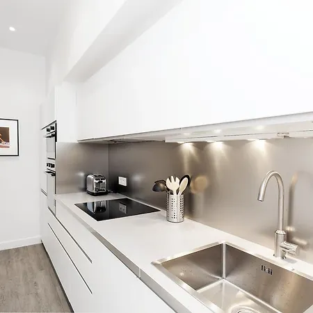 Livinparis - Luxury 3 Bedrooms Grands-boulevards I Apartment