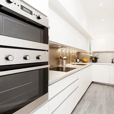 Livinparis - Luxury 3 Bedrooms Grands-boulevards I Paris
