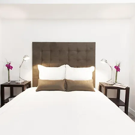 Apartment Livinparis - Luxury 3 Bedrooms Grands-boulevards I Paris